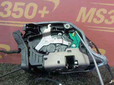 Б/у Замок дверей задньої правої BMW X5M F95