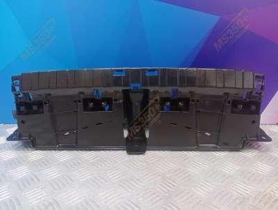 Б/у Кронштейн (кріплення) заднього бампера центральний BMW X5 G05