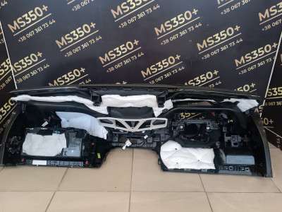 Б/у Торпедо (панель передня) BMW XM G09