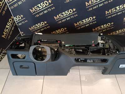 Б/у Торпедо (панель передня) BMW XM G09