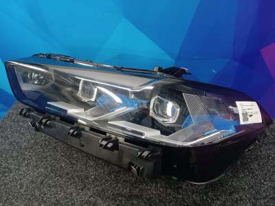 Б/у Фара передня ліва BMW X6 G06