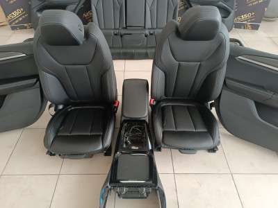 Б/в Салон (сидения) комплект BMW X3 G01