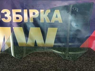 Б/у Скло бокових дверей передніх правих BMW X5 G05