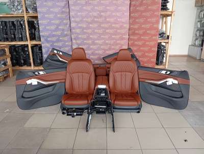 Б/у Салон (сидіння) комплект BMW X7 G07