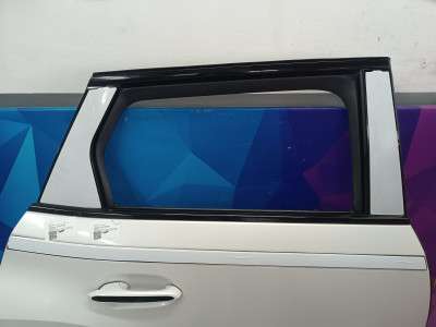 Б/у Двері задні праві BMW XM G09