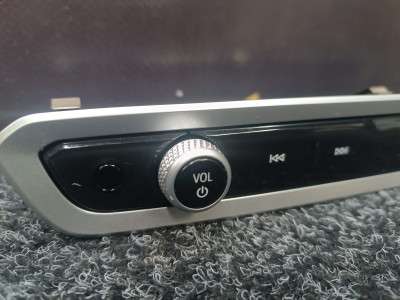 Б/у Блок кнопок в центральну консоль BMW X5 G05
