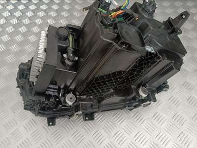 Б/у Фара передня права BMW X7 G07
