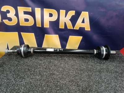 Б/у Піввісь задня ліва/права (привідний вал шрус) BMW X5 G05