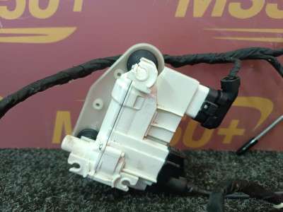 Б/у Замок дверей задньої лівої BMW X5 G05