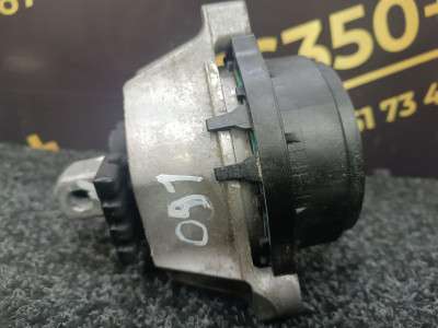 Б/в Подушка двигателя BMW XM G09