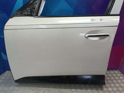 Б/у Двері передні ліві BMW XM G09