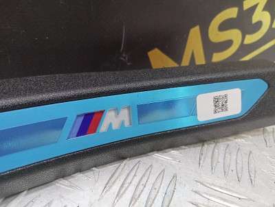 Б/у Накладка декоративна на поріг права BMW X5 G05