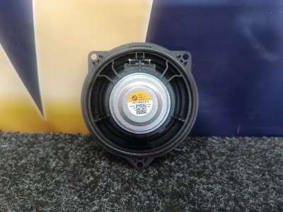 Б/у Динамік BMW X5 G05
