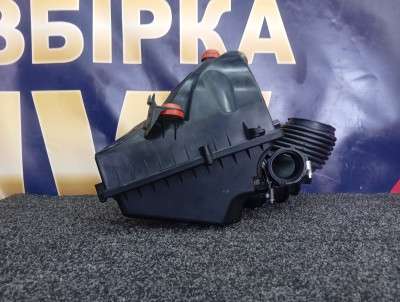 Б/у Корпус повітряного фільтра BMW X5 G05