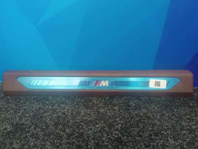 Б/у Накладка декоративна на поріг права BMW X5 G05
