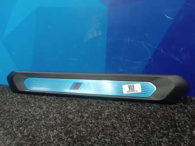 Б/у Накладка декоративна на поріг передня права BMW X3 G01