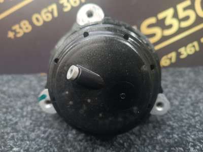 Б/у Подушка двигуна BMW X5 G05