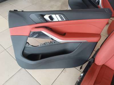 Б/в Салон (сидения) комплект BMW X5M F95
