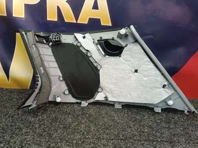 Б/у Обшивка багажника BMW X7 G07 - 2