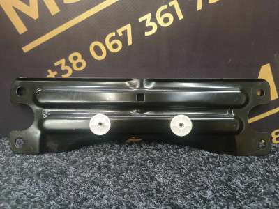 Б/у Кронштейн BMW X5 G05