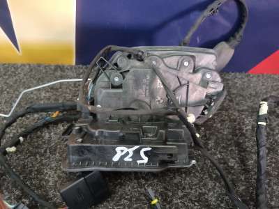 Б/в Замок двери задней правой BMW X5 G05