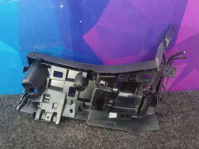 Б/в Кронштейн (крепление) заднего бампера правый BMW X5 G05