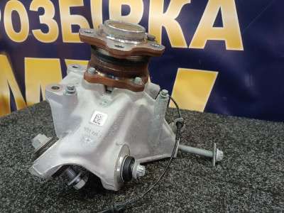 Б/у Ступиця (кулак цапфа) задня ліва BMW X5 G05