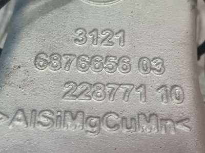 Б/у Ступиця (кулак цапфа) передня права BMW XM G09
