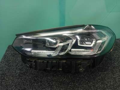 Б/у Фара передня ліва BMW X4 G02