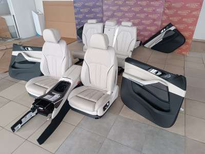 Б/в Салон (сидения) комплект BMW X7 G07
