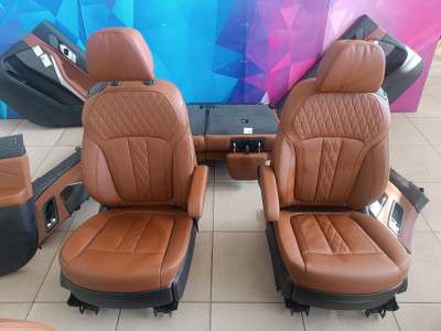 Б/у Салон (сидіння) комплект BMW X7 G07