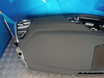 Б/у Торпедо (панель передня) BMW X3 G01