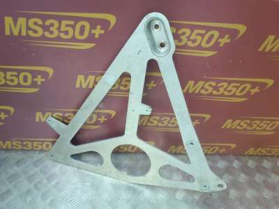 Б/у Розпорка пердньої балки BMW X5M F95