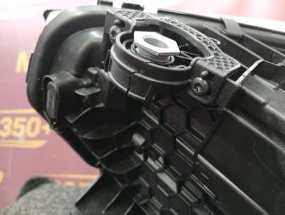Б/у Фара передня права BMW X5 G05