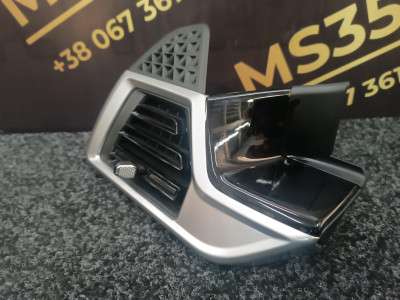 Б/у Дефлектор обдування салону BMW X5 G05