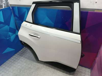 Б/у Двері задні праві BMW XM G09