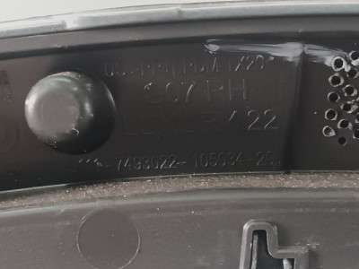 Б/у Накладка декоративна (молдинг) заднього правого крила BMW X7 G07
