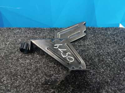 Б/у Кронштейн BMW X5 G05