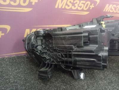 Б/в Фара передняя правая BMW X5 G05