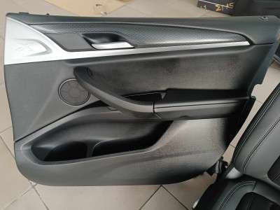 Б/в Салон (сидения) комплект BMW X3 G01