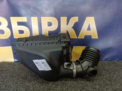 Б/у Кришка повітряного фільтра (корпус повітряного фільтра) BMW X4 G02