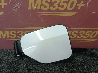 Б/у Кришка лючка порта зарядки BMW X5 G05