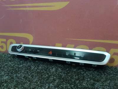 Б/у Блок кнопок в центральну консоль BMW X7 G07