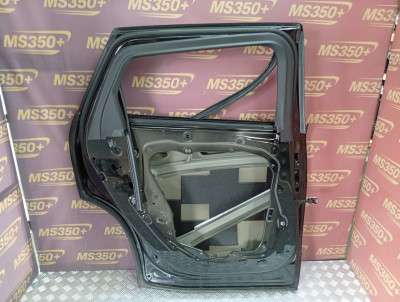 Б/в Дверь задняя левая BMW XM G09