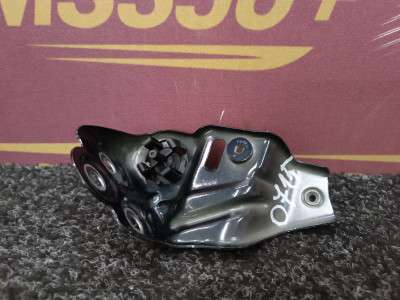 Б/у Кронштейн (кріплення) крила лівий BMW X7 G07