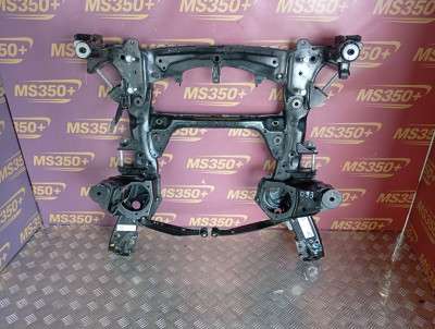 Б/у Балка передня (підрамник) BMW XM G09