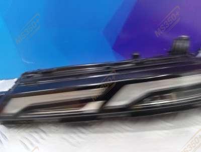 Б/у Фара передня ліва BMW X7 G07