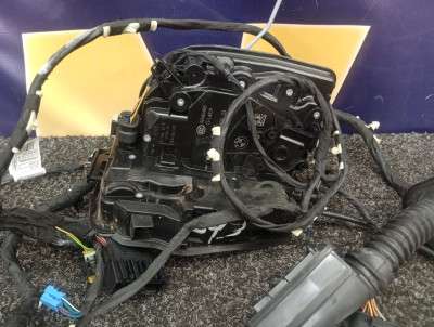 Б/в Замок двери передней правой BMW X5 G05