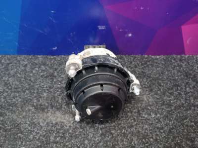 Б/у Подушка двигуна BMW X3 G01