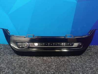 Б/у Панель управління аудіо системи (блок кнопок) BMW X4 G02